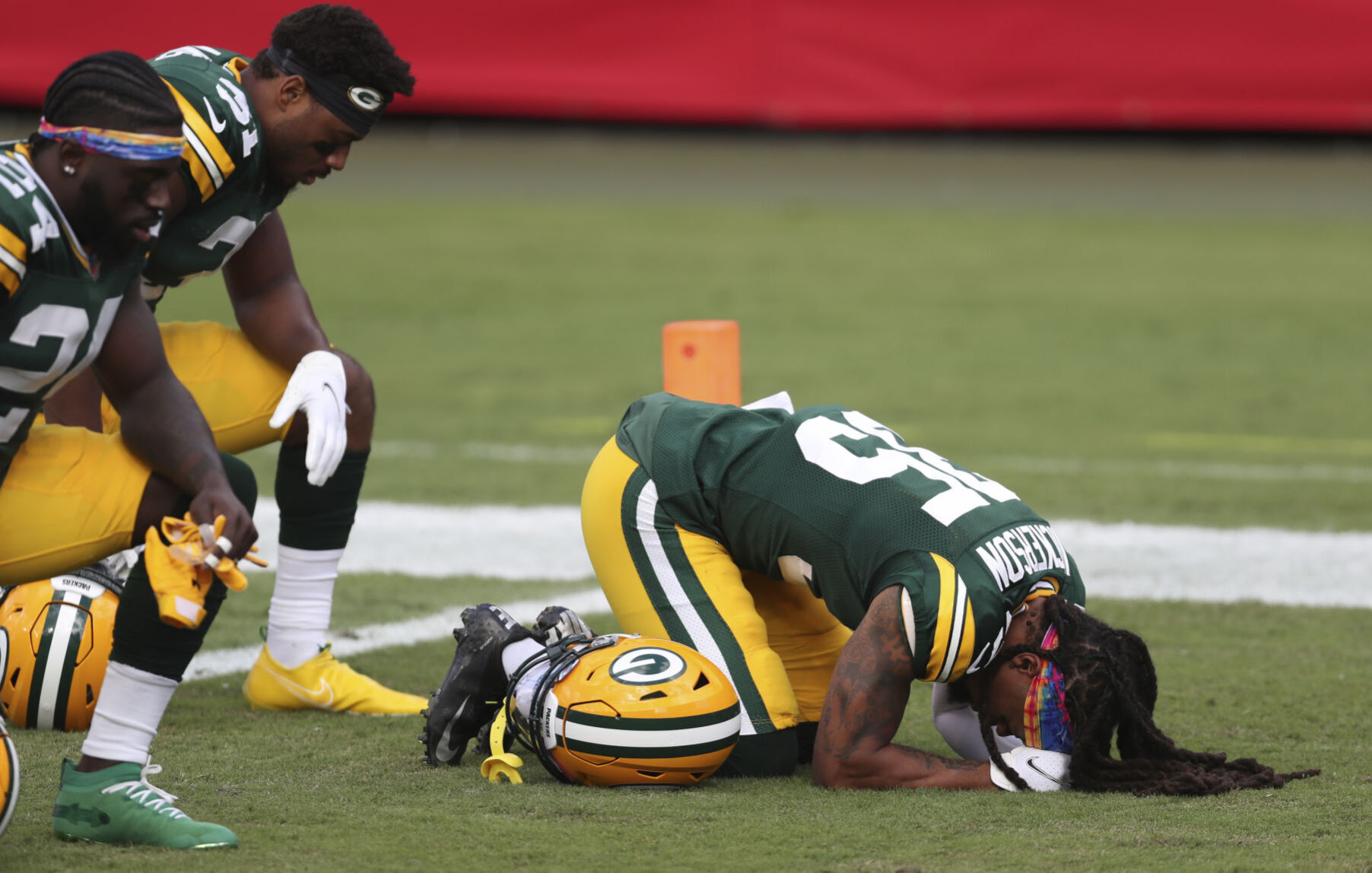Buccaneers 38, Packers 10